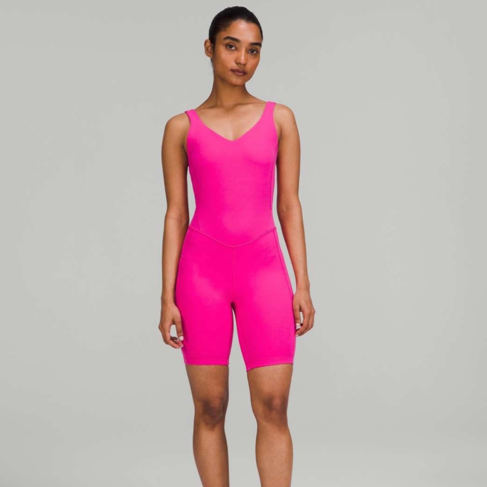 Lululemon Align Onesie 8" (Sonic Pink)
